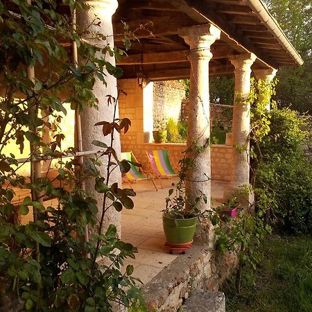 Le Logis Du Peu Girard Acomodação com café da manhã La Roche-Clermault Exterior foto